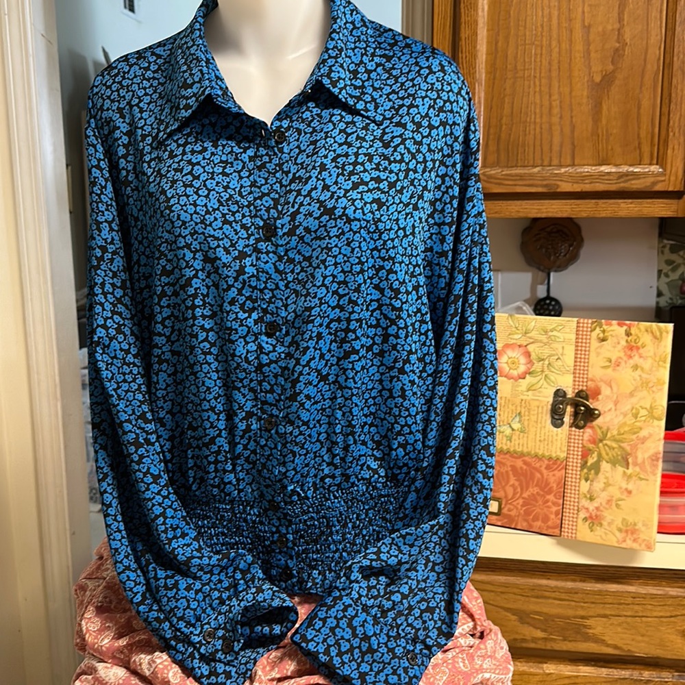 Who What Wear Womens XXL top 1X Blue& Black Button Up Elastic w…